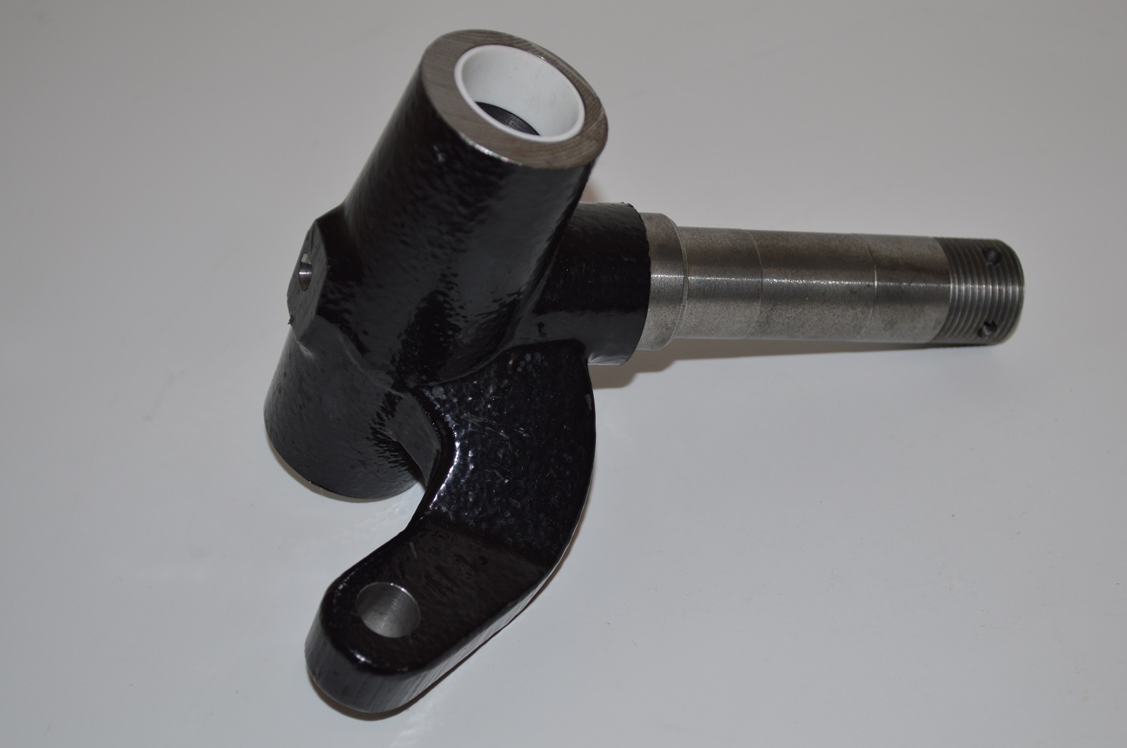 EZGO Golf Cart 2001up Driver Side Front Replacement Spindle 70673G02P