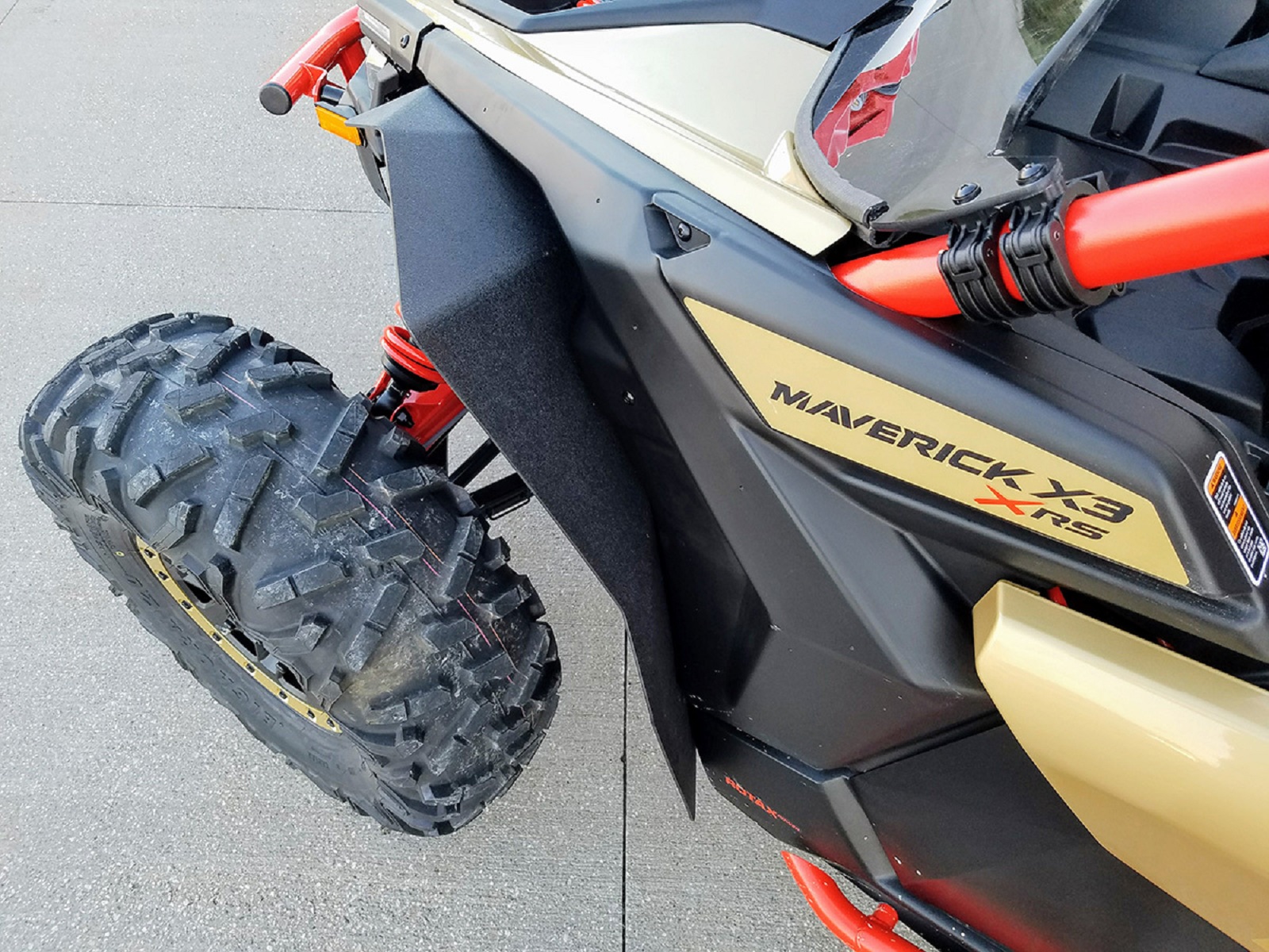 Spike Can Am Maverick X3 Over Fenders Mud Guards Fender Flares Set 44